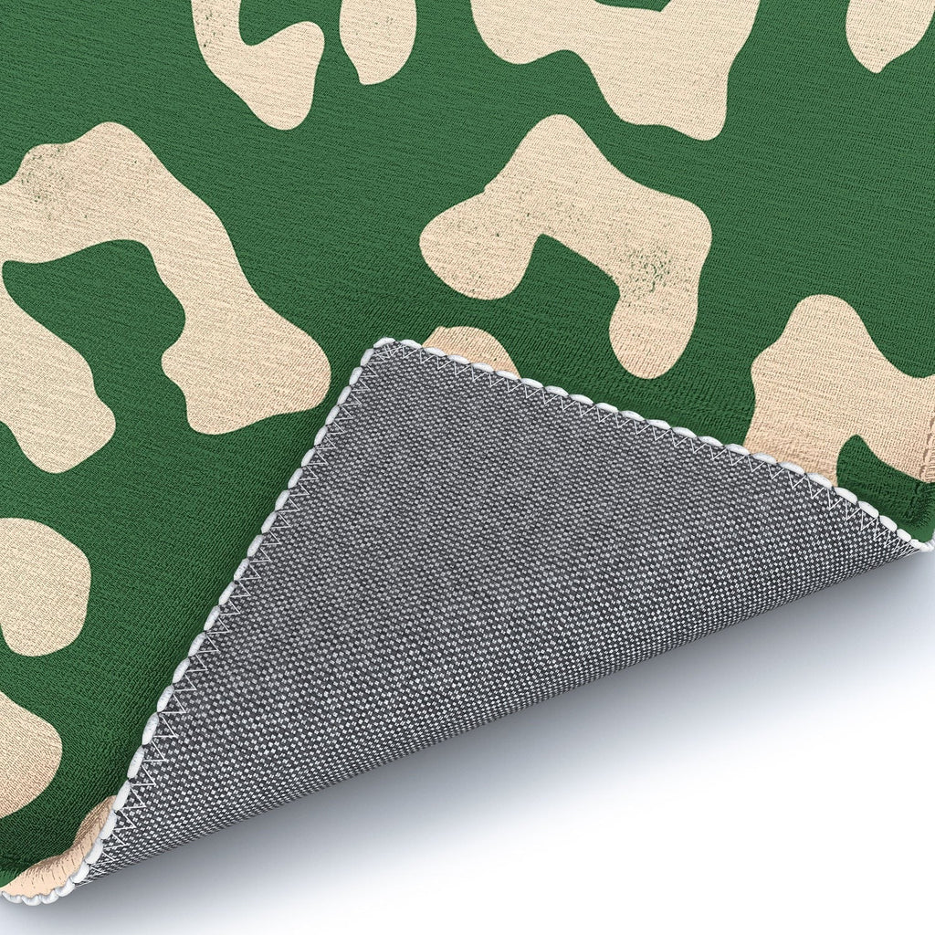 Avenie BR Cheetah Print In Green Area Rug