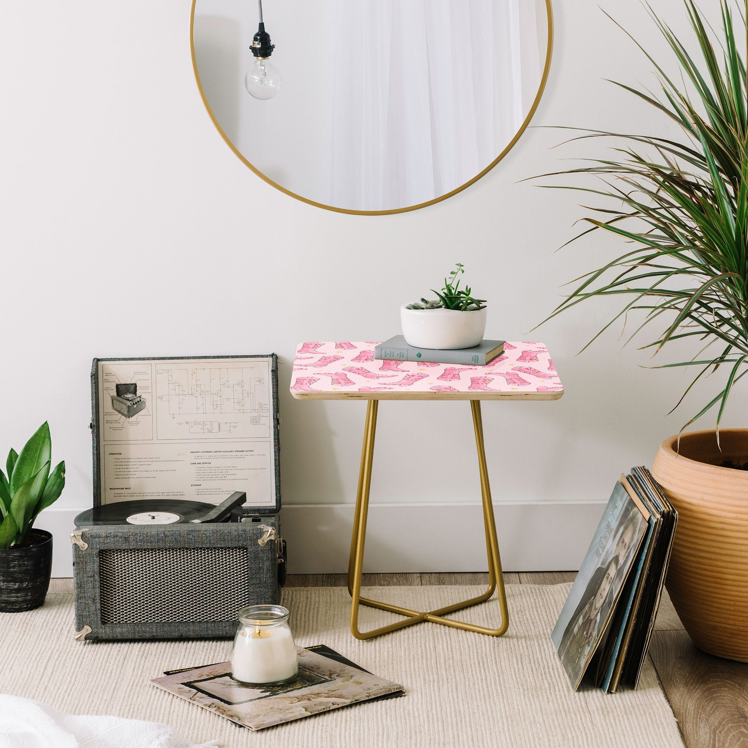 Love_Ryming Stars and Boots Side Table