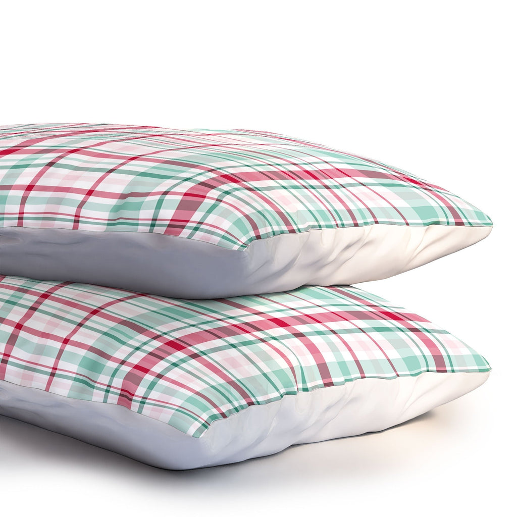 Lisa Argyropoulos Merry Vintage Plaid Pillow Shams