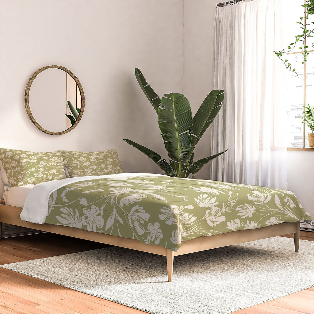 Gabriela Fuente Martine Comforter